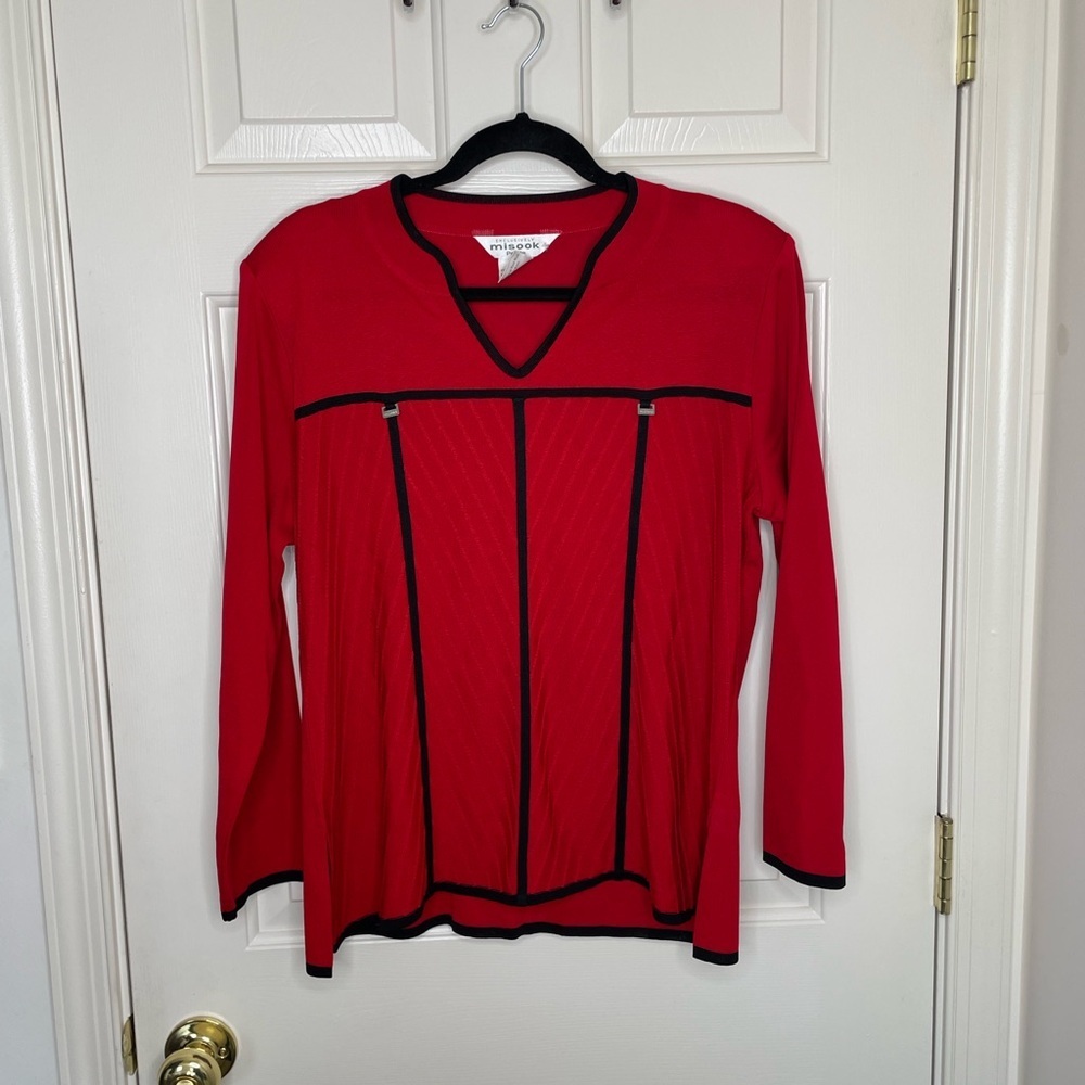 Exclusively Misook Petite Red Black Trim Knit Long Sleeve Blouse Size L